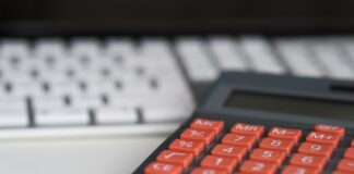 Outsourcing księgowości dla firm produkcyjnych